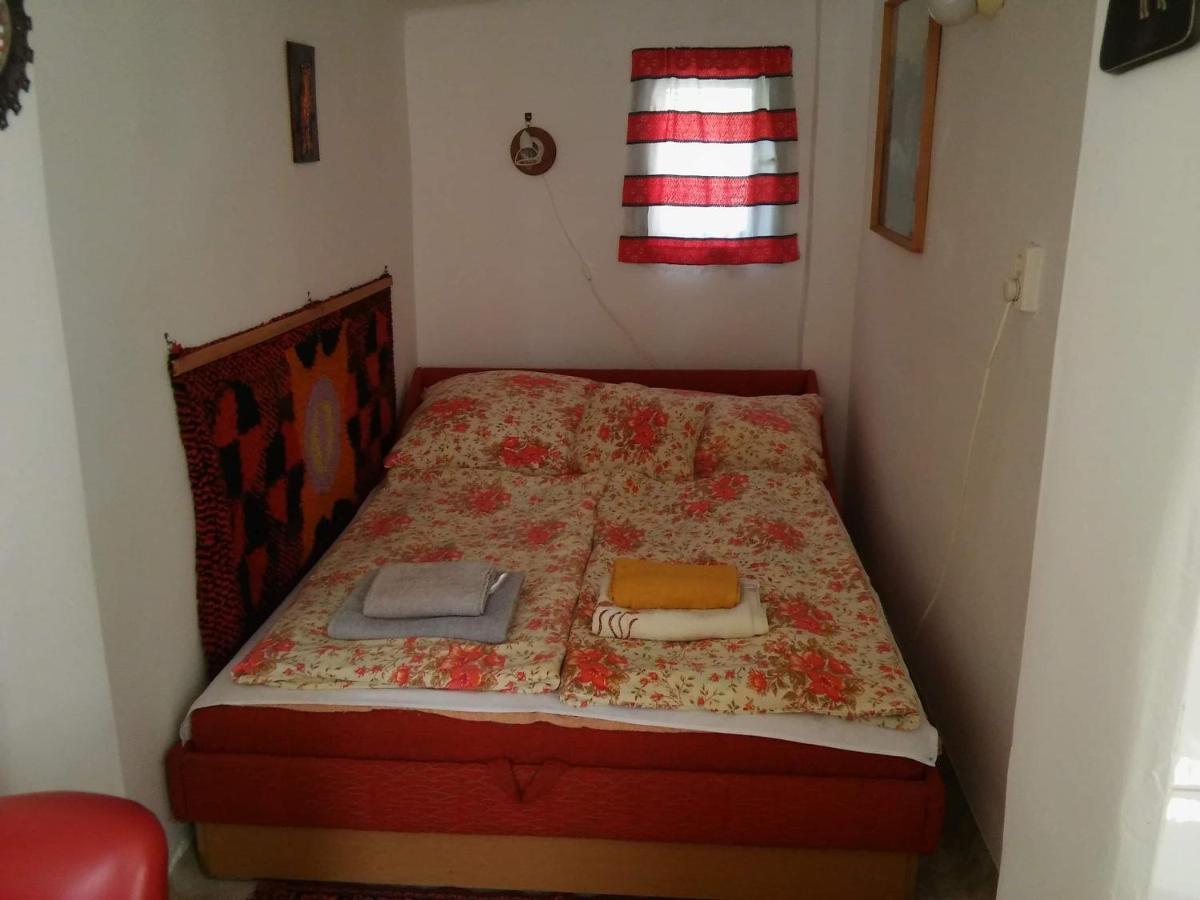 Apartman Kuckoval Lejlighed Balatonföldvár Eksteriør billede