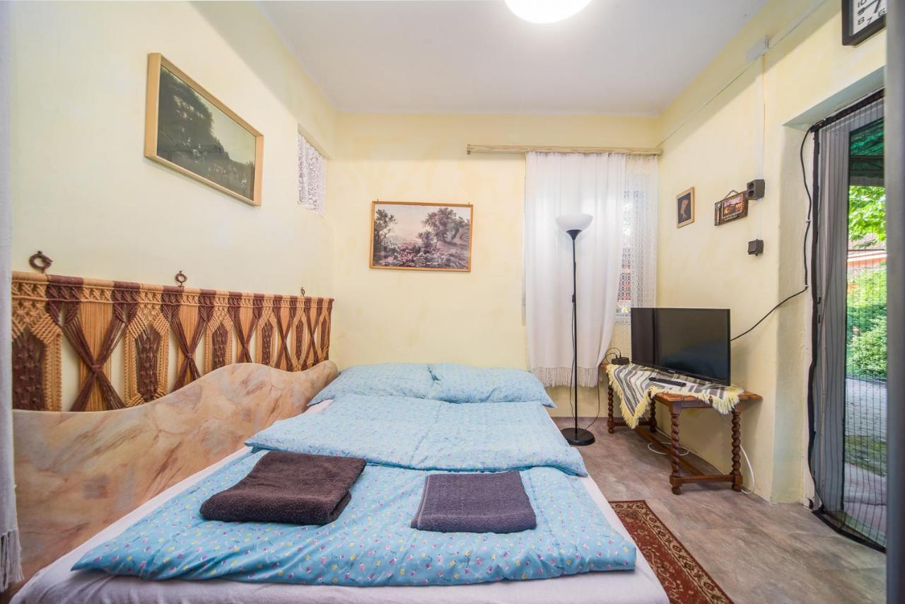 Apartman Kuckoval Lejlighed Balatonföldvár Eksteriør billede